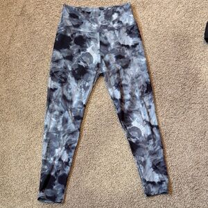 Women's Gray Tie-Dye Leggings